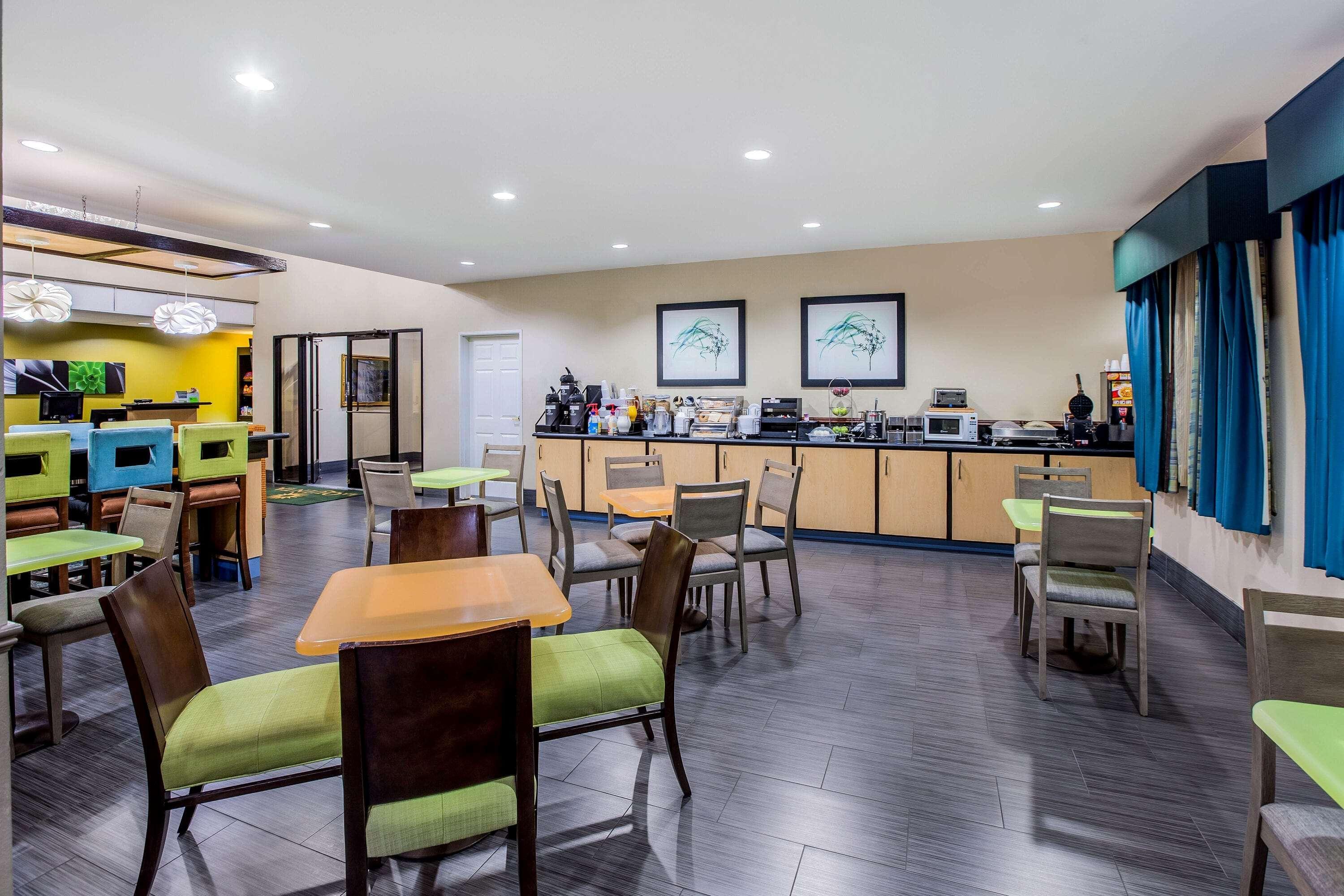 La Quinta By Wyndham Pasadena Ξενοδοχείο Εξωτερικό φωτογραφία