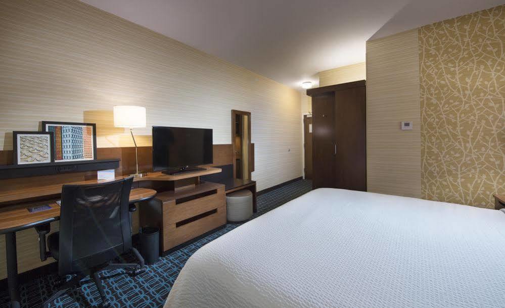 La Quinta By Wyndham Pasadena Ξενοδοχείο Εξωτερικό φωτογραφία